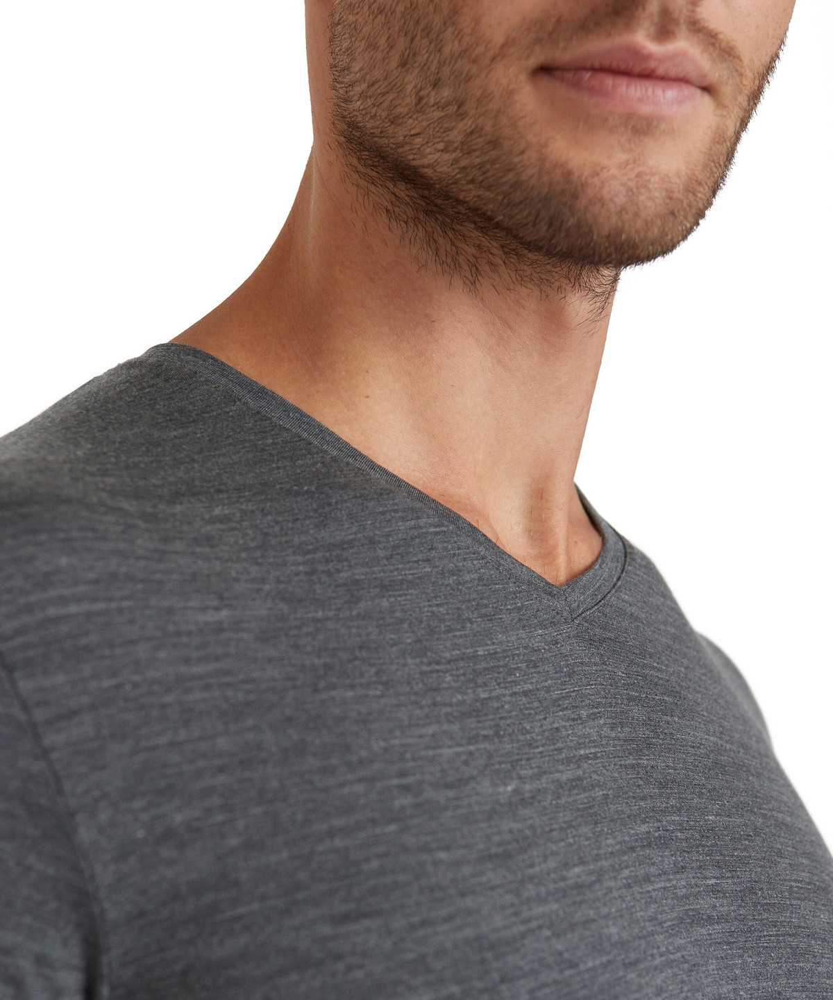 Falke T-Shirt V-neck Daily ClimaWool Kurzarmhemd Herren Grau | 7825630-DH